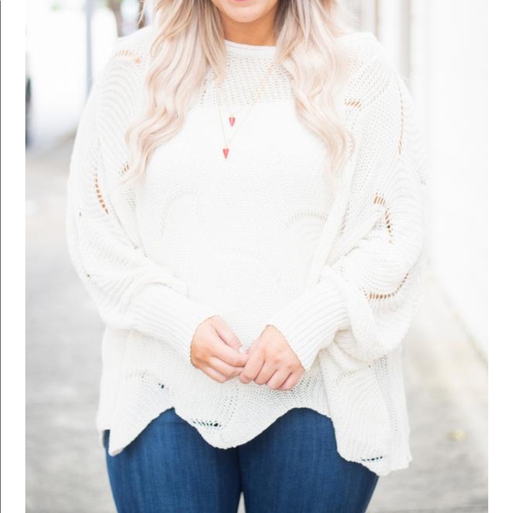 Chic Soul Contempo Ice Sweater, White